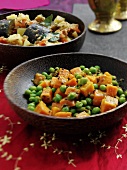 Indisch kochen, Erbsen-MöhrenGemüse und Auberginen-Curry