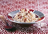 Orientküche, Reis-Pilaw mit Berberitzen, Pinienkerne, Rosinen