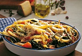 Vegetarisch, Makkaroni-GemüseGratin mit Brokkoli, Tomaten, Käse