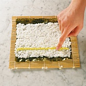Schnell & Edel, Sushi: Reis, Wasabipaste auf Noriblatt, Step 1