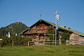 Restaurant Aueralm im Tegernseer Tal , Landhaus in den Bergen