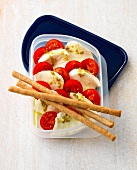 Kochbuch für Kinder, Salat rot-weiß