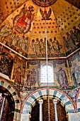 Aachen, Das Oktogon, Mosaik an der Kuppel des Aachener Doms