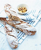 Bananas baguette with walnuts
