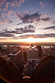 New York: Blick über die Hochhäuser bei Sonnenuntergang,Vogelperspektive