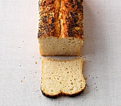 Schnelle Brote, Weißbrot mit Frischkäse und Mohnsamen