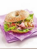 Was koche ich.. Roastbeef- Bagel mit Gurkenrelish