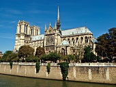 View of Notre Dame cathedral and promenade in Paris, France