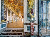Versailles: Schloss Versailles, Spiegelsaal, Fresken, Lüster, Prunk