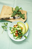 Salate, Gurken-Melonen-Salat mit Halloumi