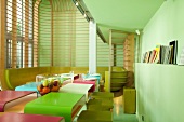Restaurant im "Hi Hotel", grün, Nizza