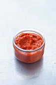 Genussrezepte für zwei, Glas mit Ajvar