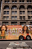 New York: Doppeldeckerbus, Touristen , Werbung