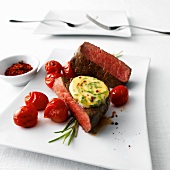 Dinner for Two, Filetsteak mit karamellisierten Tomaten