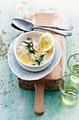 Lemon soup with chicken and rice (Greece)