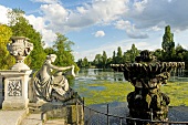 Sculpture and fountain in Serpentine River at Hyde Park, London, UK
