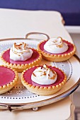Raspberry and beetroot cream tartlets