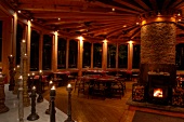 Bhutan, Restaurant des Hotel Uma Par o innen