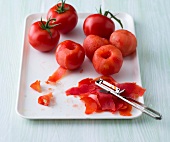 Vegetarisch italienisch, Tomaten schälen, Step 1