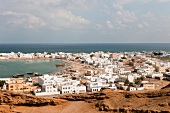 Oman, Sur, Stadt, Hafen, Häuser Überblick, Golf von Oman