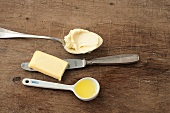 Blechkuchen, Butter, Margarine und Öl