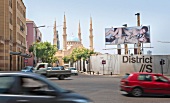Beirut, Straßenszene, Autos, Werbung Mohammed-al-Amin-Moschee