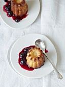 Slow Cooking, Cannelés de Bordeaux, schwarze Johannisbeeren