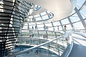Berlin, Mitte, Regierungsviertel, Reichstag, Kuppel, Touristen