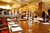 Brasserie Desbrosses,Restaurant The Ritz Carlton Hotel
