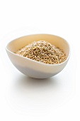 Quinoa, Inkareis, Korn aus den Anden in einer Schale