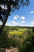 Lettland, Gauja Nationalpark, Zvartes iezis, Felsen am Amata Fluss