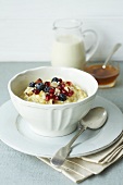 Porridge with berries and honey