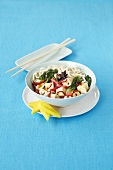 Oriental noodles with tofu and vegetables