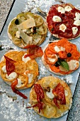 Mini pizzas with tomatoes