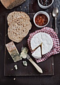 Cheese platter with Camembert, Stilton, pear-cider chutney and onion chutney