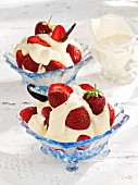 Mascarpone and vanilla cream with fresh strawberries