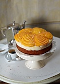 Mango-Buttermilchcreme-Torte