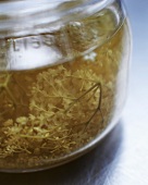 Elderflower syrup (close-up)