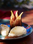 Brocciu (Corsican cream cheese) with roasted figs