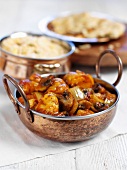 Kartoffelcurry mit Pilzen (Indien)