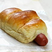 Hong Kong Style Baked Hot Dog Bun; Close Up