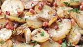 Sauté potatoes with lardons and parsley
