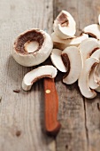 Mushrooms, peeled and sliced
