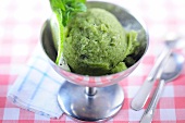 Mint ice cream with lime