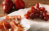 Prosciutto, Red Grapes and Pears