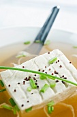 Misosuppe mit Tofublock (Japan)