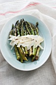 Fried asparagus with Parmesan