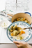 Artichokes with dill and carrots