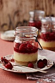 Raspberry Cheesecakes in Mason Jars