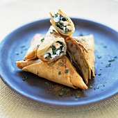 Tiropitakia with eggs, feta cheese and coriander (Greece)